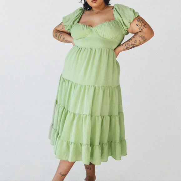 Princess Polly | Dresses | Princess Polly Danny Midi Dress Green Curve |  Poshmark